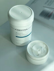 Делікатний зволожувальний крем Christina з вітаміном Е. Розпив 50 мл.
