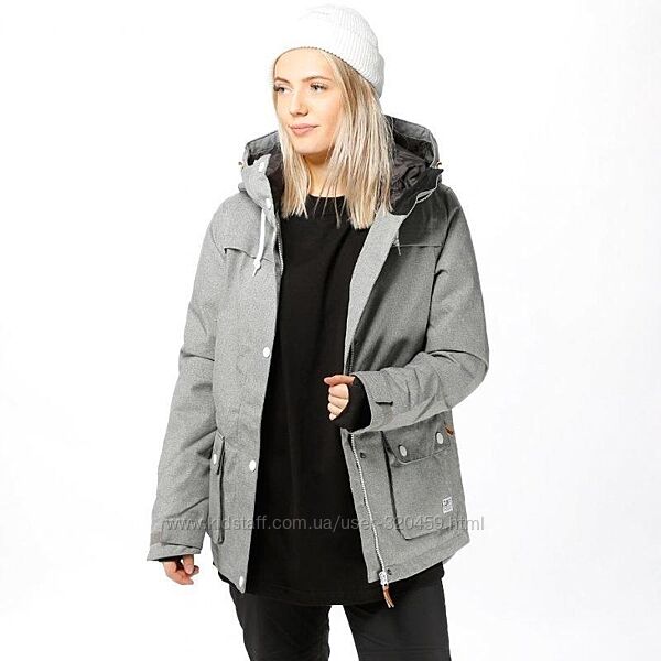 Горнолыжная куртка 48 размер