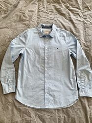Сорочка H&M в ідеальному стані на 158-164 см, є жилет до неї 