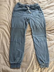 Мякі комфортні джоггери Reserved на зріст 170 