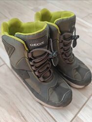 Зимові чоботи дитячі geox