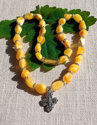 Вишукане пейзажне янтарне кольє чокер із натурального білого бурштину 