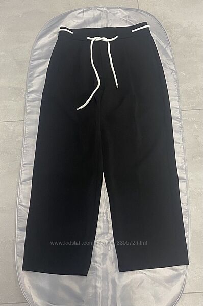 Классические черный брюки Louis Vuitton с белым веревочным поясом 