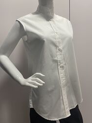 Блуза белая Fendi без рукавов с вышивкой сбоку и пуговицами на спинке 