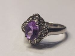 Кольцо серебряное 925 натуральный пурпурный аметист, цирконий.