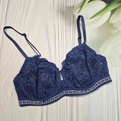 Бюстгальтер Marks & Spencer 70E