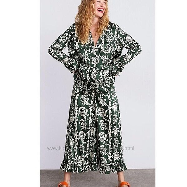 Брючный свободный костюм рубашка и брюки Zara