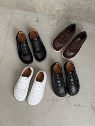 Класні анатомічні Кеди 