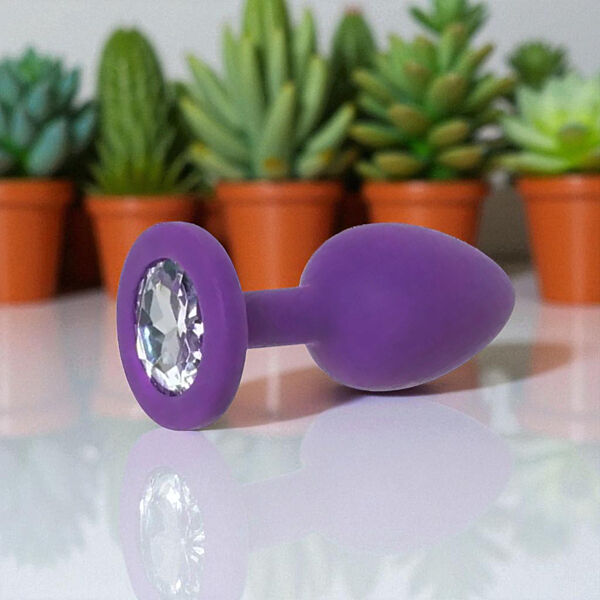Анальна пробка із прозорим кристалом фіолетова силіконова середня розмір M