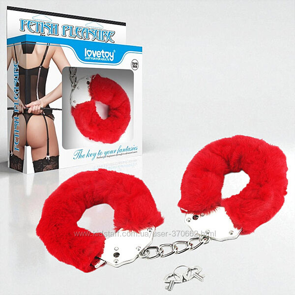 Наручники з червоним хутром для фіксації рук Fluffy Handcuffs для BDSM