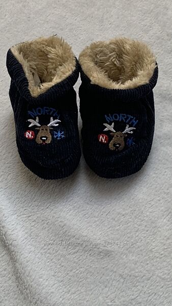Пінетки утеплені, перше взуття для малюків