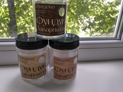 Баночки пластиковые три одинаковых 