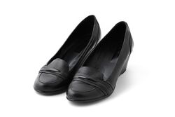 Продам женские туфли на танкетке ТМ Crumina, 37р 24,5 см