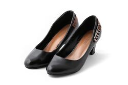 Продам женские туфли 37р 24,5 см