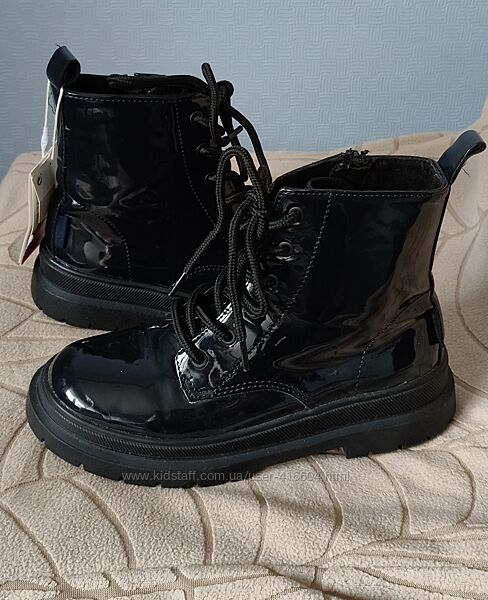 Стильні демісезонні черевики для дівчини 