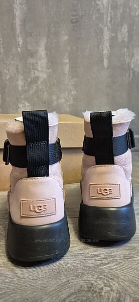 Ugg Classic Boom Buckle Boot, 38р