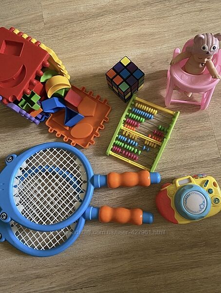 Коробка іграшок