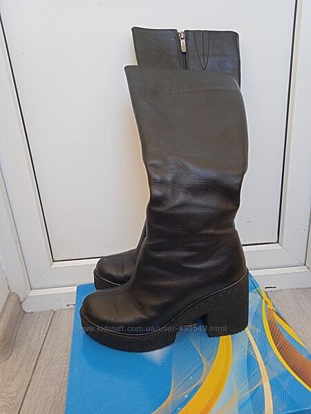Чоботи шкіряні 37р