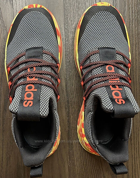 Кросівки adidas для хлопчика 