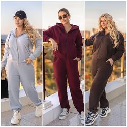 7833// Утеплений спортивний костюм жіночий 