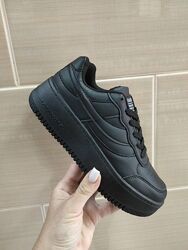 Кросівки висока підошва