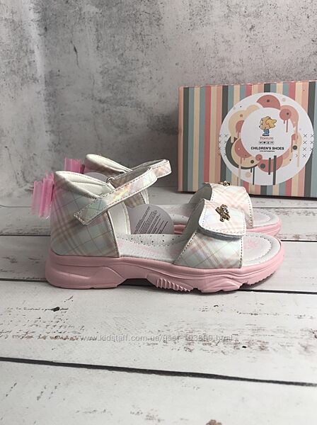 Босоніжки дитячі для дівчинки TOM. M Рожевий 560