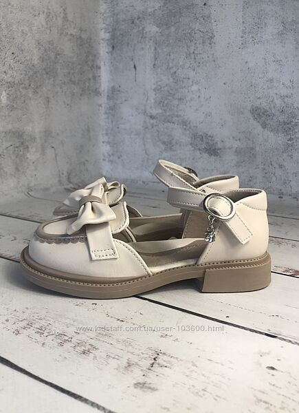 Туфлі дитячі для дівчинки T. F. D. Бежевий 753