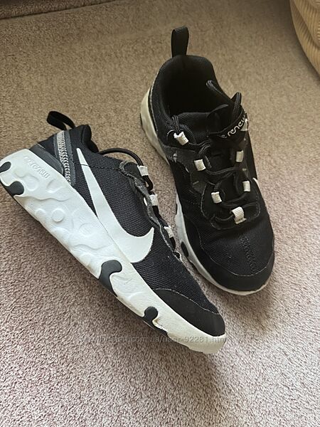 Кросівки Nike renew 31.5р