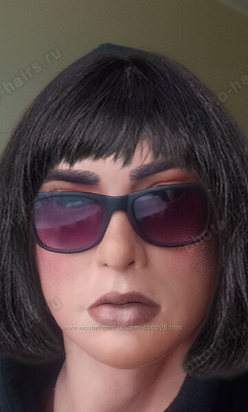 Реалистичная маска женщины