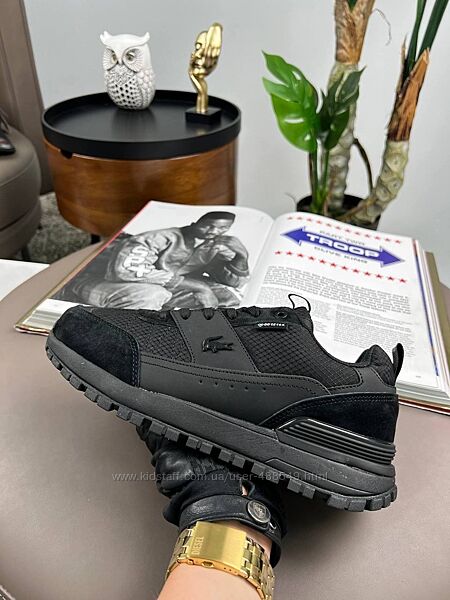 Зимові чоловічі кросівки термо Lacoste Urban Breaker GTX Black 