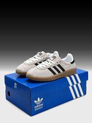 Кросівки жіночі Adidas Originals Bermuda бежеві, замша
