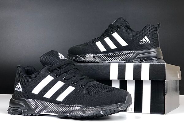 Кросівки чоловічі Adidas Marathon TR чорні з білим