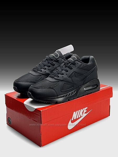 Кросівки чоловічі Nike Air Max IVO Black 