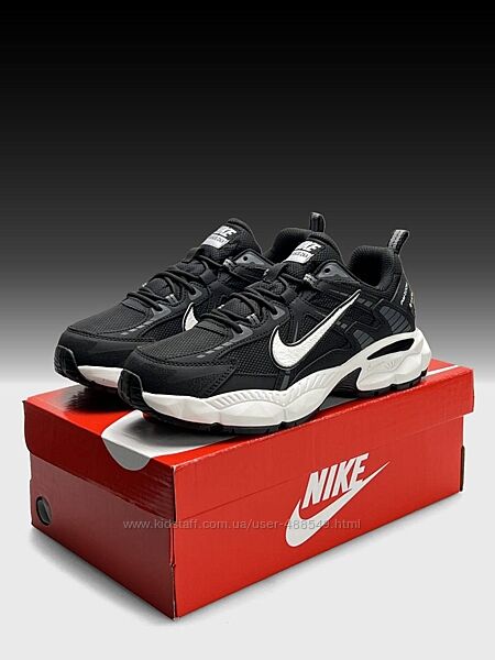 Зимові чоловічі кросівки термо Nike V2K.4 Run GTX чорні з білим