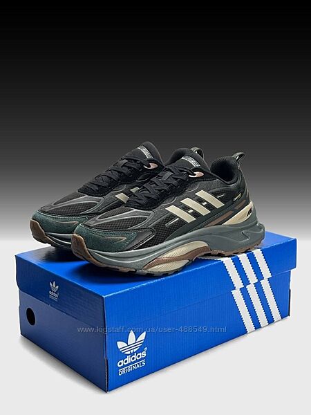 Зимові чоловічі кросівки термо Adidas MTS Pro Gore-Tex чорні з зеленим