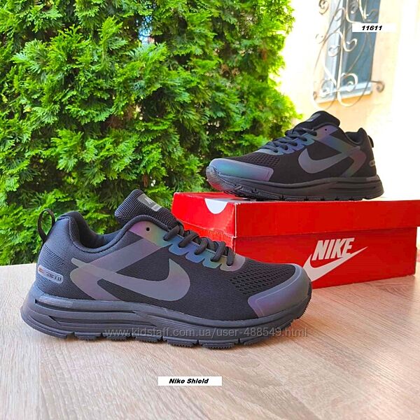 Кросівки чоловічі Nіke Shield чорні з неоном