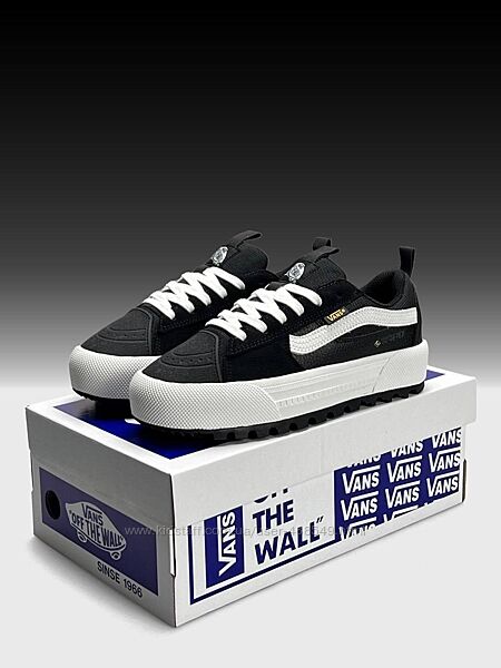 Зимові жіночі кеди термо Vans Old Skool MTE-1 Gore-Tex Black White