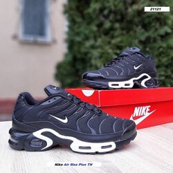 Кросівки жіночі Nike Air Max Plus TN чорний з білим