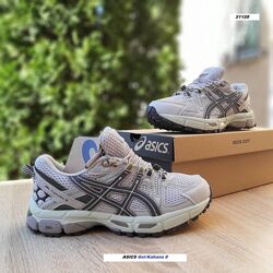 Кросівки жіночі ASICS Gel-Kahana 8 світло сірі