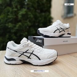 Кросівки жіночі ASICS Gel-Flux 4 білі з чорним