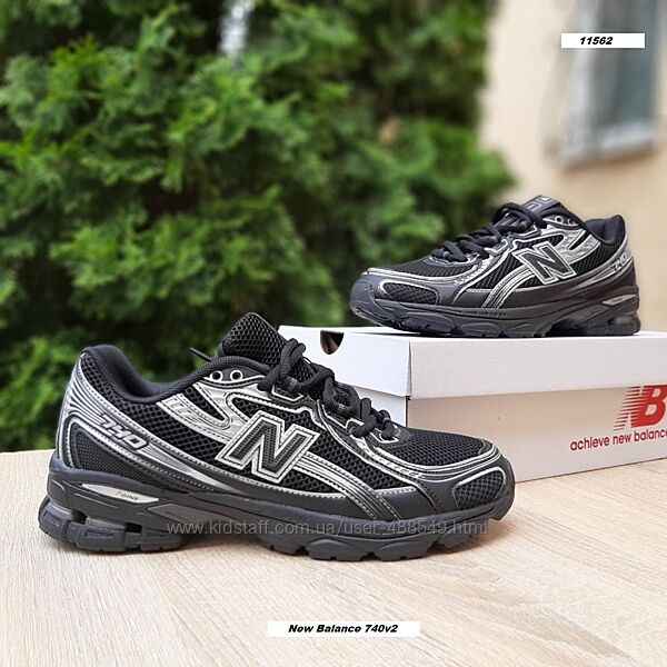 Кросівки чоловічі New Balance 740v2 чорні з сріблом 
