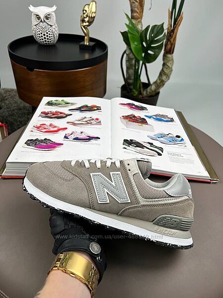 Кросівки жіночі New Balance 574 коричнево сірі, замша/текстиль
