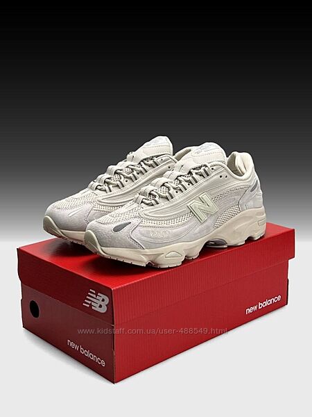 Кросівки чоловічі New Balance 1000 Beige