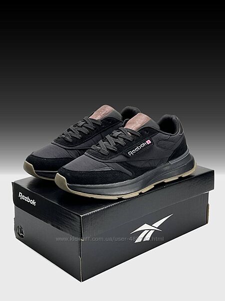 Кросівки чоловічі Reebok Classic чорні з коричневим