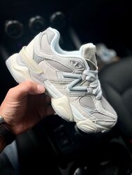 Кросівки жіночі New Balance 9060 бежеві, замша/текстиль