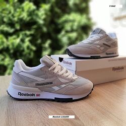 Кросівки чоловічі Reebok LX2200 світло сірі 