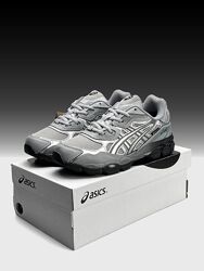 Зимові чоловічі кросівки термо ASICS Gel-NYC GTX сірі з сріблом 