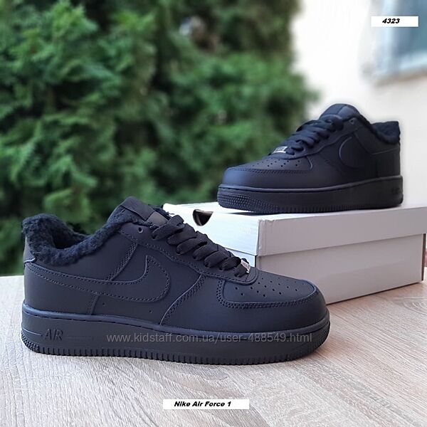 Зимові чоловічі кросівки Nike Air Force 1 Mid X Reigning Champ чорні шкіра