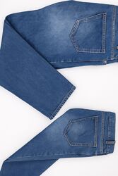 Мужские джинсы отличного качества