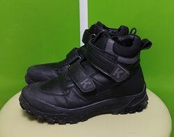 Зимові черевики на підлітка 40 р. 25,5 см